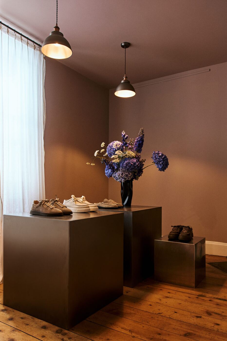 Referenc London Take Over